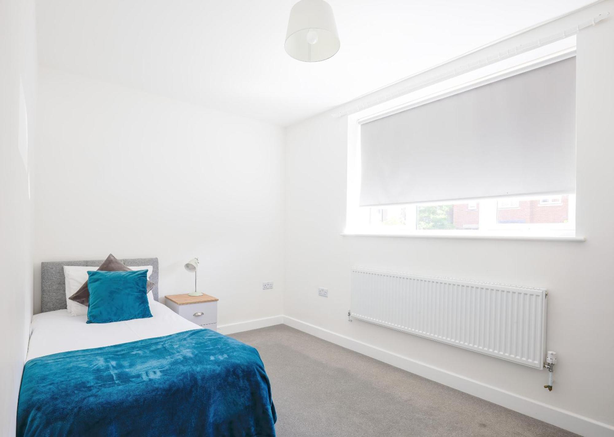 Modern, Living Apartments- Private Parking * Oxford